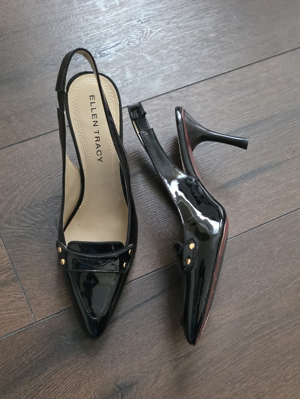 Ellen Tracy Black Patent Slingback Pointed Pumps with Gold Studs